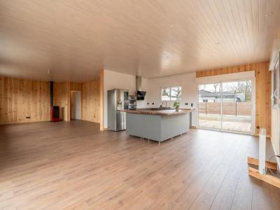 Vente Maison 6 pi�ces ARES 33740