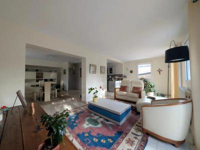 Vente Maison 6 pi�ces PLAISIR 78370