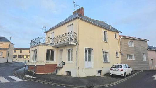 Vente Maison 8 pi�ces SAINT-GEORGES-DES-GARDES 49120