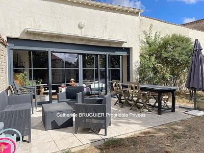 Vente Maison 10 pi�ces SAINT-SAUVEUR-D'AUNIS 17540