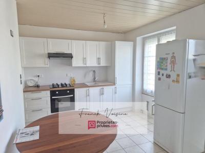 Vente Maison 5 pi�ces HERBIERS 85500