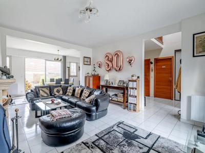 Vente Maison 8 pi�ces BOIS-D'ARCY 78390