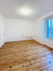 Location Appartement MAGNAC-BOURG 