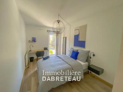 Location Appartement 4 pi�ces LYON-7EME-ARRONDISSEMENT 69007