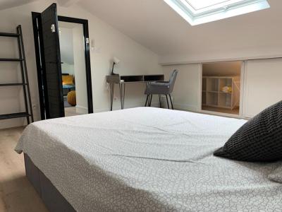 Location Appartement 8 pi�ces LYON-8EME-ARRONDISSEMENT 69008