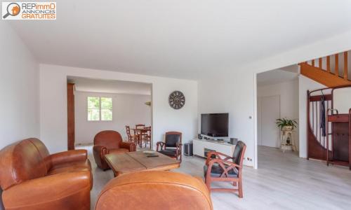 photo For rent House MONTAUBAN 82