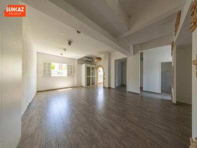 Location Local commercial SAINT-PIERRE 97410