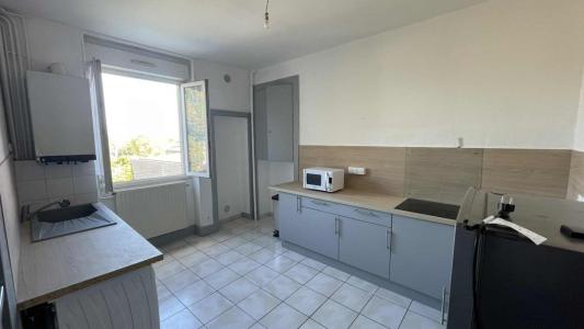 Location Appartement 3 pi�ces COMMENTRY 03600