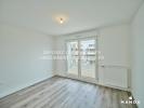 Louer Appartement Saint-cyr-l'ecole 792 euros