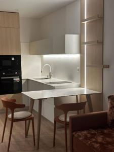 Location Appartement 2 pi�ces PARIS-8EME-ARRONDISSEMENT 75008