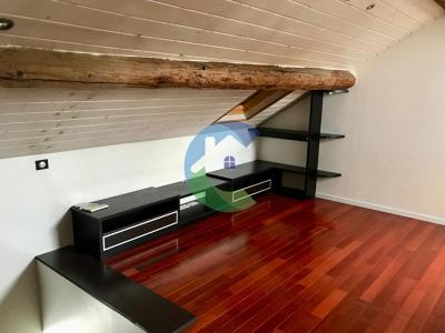 For rent Apartment BALLAINVILLIERS 