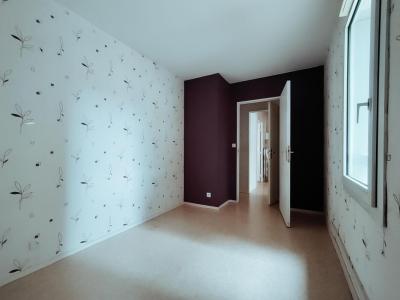 For sale Apartment BORNEL