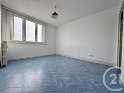 For rent Apartment LIMOGES 