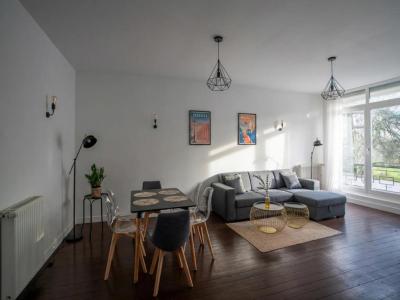 Vente Appartement 4 pi�ces BORDEAUX 33000