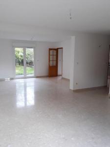 For rent House NEUVES-MAISONS 
