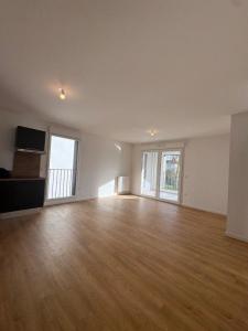 Location Appartement 3 pièces BORDEAUX 33300