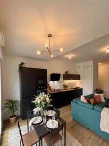 Location Appartement 4 pièces BORDEAUX 33000