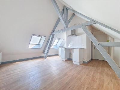 For rent Apartment PUISEAUX  45