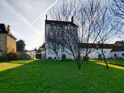 Vente Appartement 9 pièces SAINT-YRIEIX-LA-PERCHE 87500