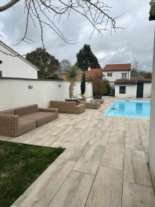 Vente Maison 6 pi�ces CASTELGINEST 31780