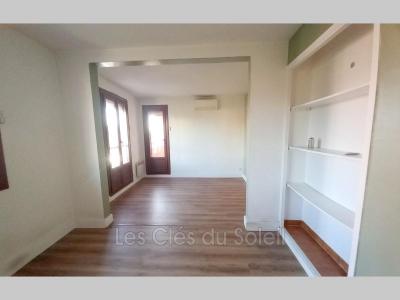 Vente Appartement 5 pi�ces CRAU 83260