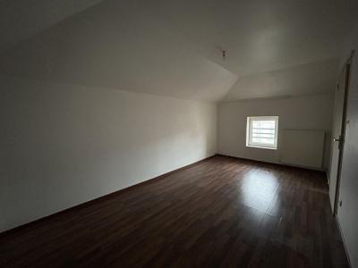 For rent Apartment NEUVES-MAISONS 