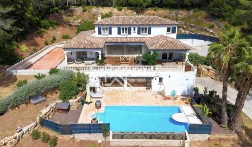 Vente Maison 7 pi�ces PUGET-SUR-ARGENS 83480