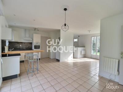 Vente Maison 4 pi�ces SURGERES 17700