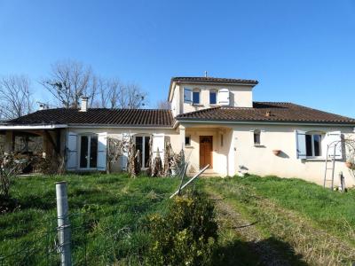 Vente Maison 5 pi�ces HAUTEFORT 24390