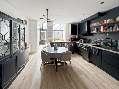 Vente Immeuble CASTRES-GIRONDE 33640