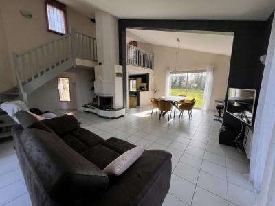 For sale House LONGEVILLE-SUR-MER 