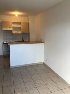 Location Appartement 3 pi�ces SAINT-SEURIN-SUR-L'ISLE 33660