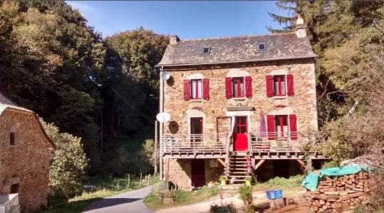 Vente Maison 5 pi�ces SAUVETERRE-DE-ROUERGUE 12800