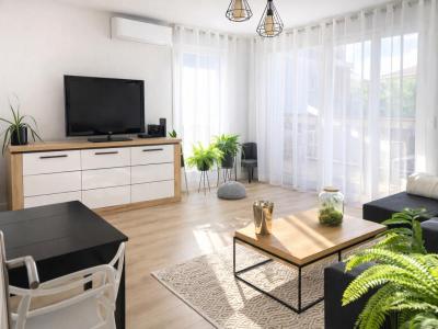 Location Appartement 2 pi�ces PUGET-SUR-ARGENS 83480