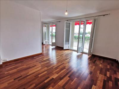 Location Appartement 4 pi�ces CHOISY-LE-ROI 94600