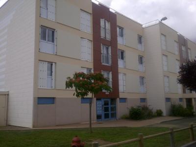 Location Appartement 4 pi�ces MAY-SUR-EVRE 49122