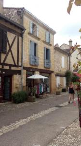 Location Appartement 3 pi�ces MONPAZIER 24540