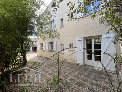 Vente Maison 6 pi�ces CONDOM 32100