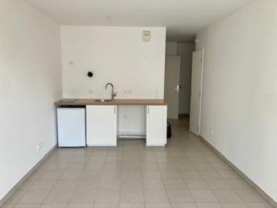 Location Appartement VENISSIEUX 69200