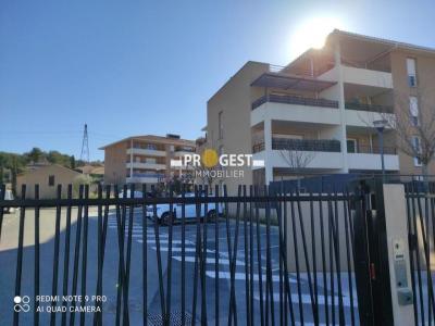 For rent Apartment GARDANNE 