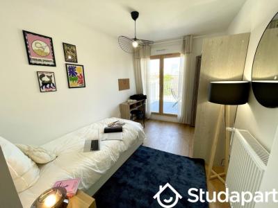 Location Appartement MONTREUIL 93100