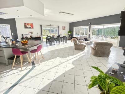 Vente Maison 5 pi�ces VERNET 03200