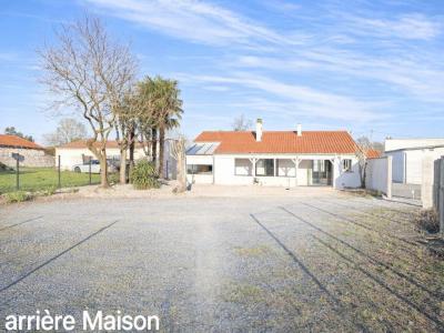 Vente Maison 5 pi�ces CHARRON 17230