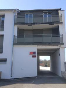 For rent Apartment SAINT-DENIS-SUR-COISE  42
