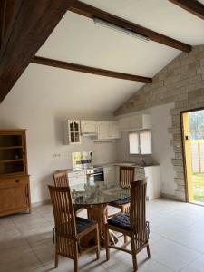 Location Maison 3 pi�ces EGLISOTTES-ET-CHALAURES 33230