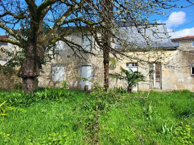 Vente Maison 3 pi�ces SAINT-JEAN-D'ANGELY 17400