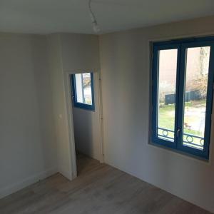 For rent House VIRIEU-LE-GRAND 
