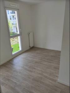 Location Appartement 3 pièces VILLENEUVE-LA-GARENNE 92390