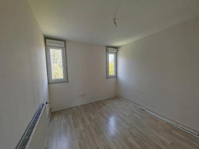 For rent Apartment MONTCEAU-LES-MINES 