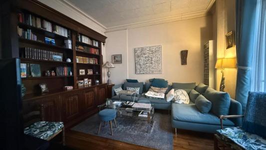 For sale Apartment SURESNES  92